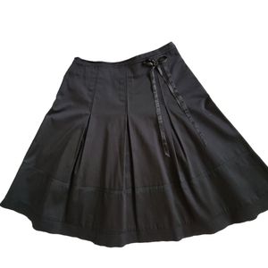 Lili Bleu Black Brushed Cotton A-Line Midi Skirt Inverted Pleats Hem Detail 10